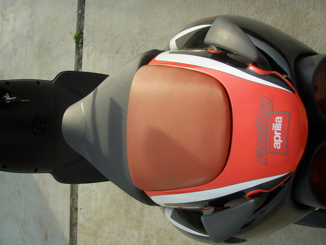 Купить мотоцикл Aprilia SR50 2000 фото 20